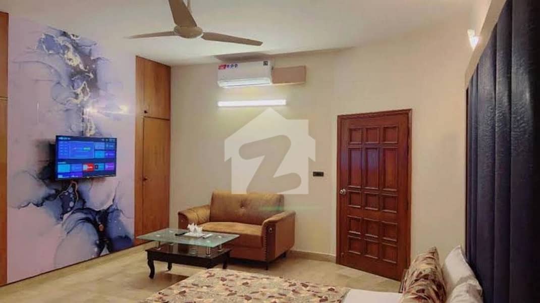 500 Yards Bungalow For Rent Excellent Condition 500 Yards Bungalow For Rent Excellent Condition