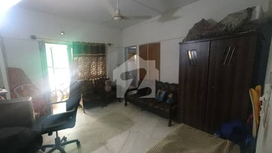 نارتھ ناظم آباد ۔ بلاک کے نارتھ ناظم آباد,کراچی میں 2 کمروں کا 4 مرلہ فلیٹ 1.15 کروڑ میں برائے فروخت۔