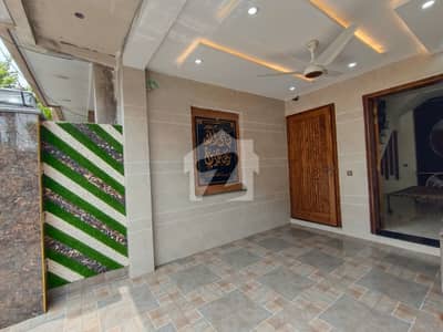 5 Marla Very Beautiful Brand New Ultra Modern House For SALE In Johar Town Phase-2 Super Hot Location A++ Cunstriction 5 Marla Very Beautiful Brand New Ultra Modern House For SALE In Johar Town Phase-2 Super Hot Location A++ Cunstriction