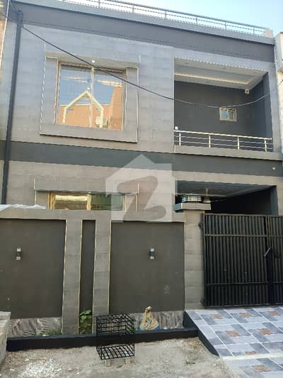 Five Marla Renovated Proper Double Unit Tile Floor House with Three Tv Lounge On Supreme Location Visit Any Time. Five Marla Renovated Proper Double Unit Tile Floor House with Three Tv Lounge On Supreme Location Visit Any Time.