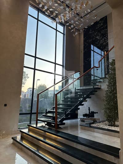 10 Marla House for Rent in Sector D, Bahria Town Lahore Prime Location