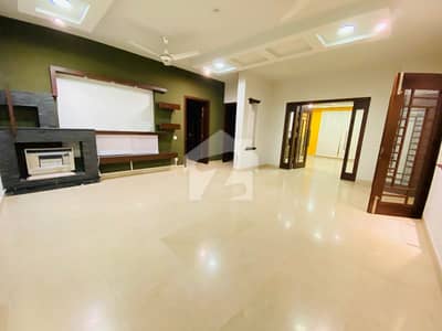 Offering A 533 Sq Renovated House Available For Rent.