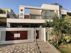 10 Marla House For Rent In Phase 5 At Hot Location