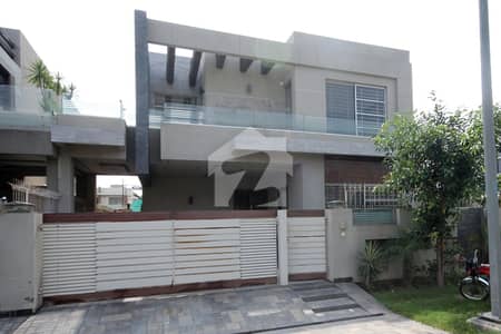 10 Marla Full House Slightly Used Available for Rent in Phase 5 10 Marla Full House Slightly Used Available for Rent in Phase 5