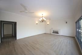 1 Kanal Upper Portion For Rent In Phase 4