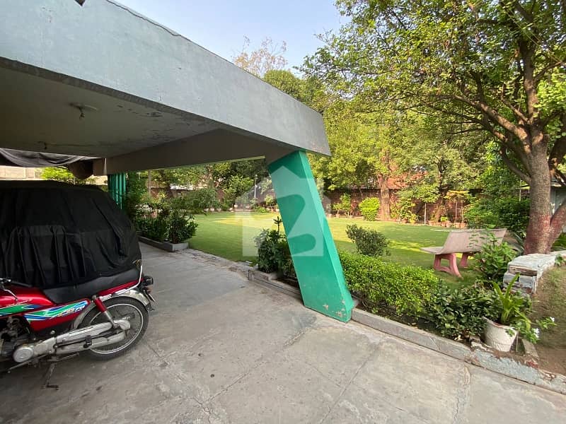HOUSE AVAILABLE FOR SALE HOUSE AVAILABLE FOR SALE