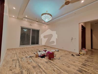 1 Kanal Upper Portion For Rent In Phase 6