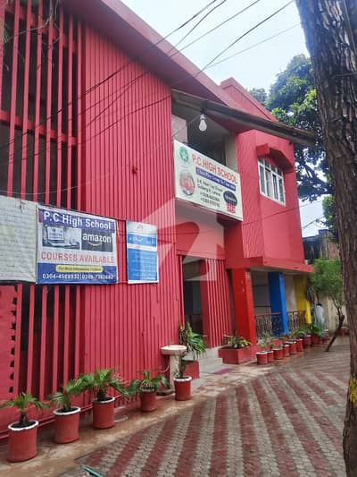 Prime Location 2 Kanal 4 Marla Old House For Sale In Gulberg Lahore Prime Location 2 Kanal 4 Marla Old House For Sale In Gulberg Lahore