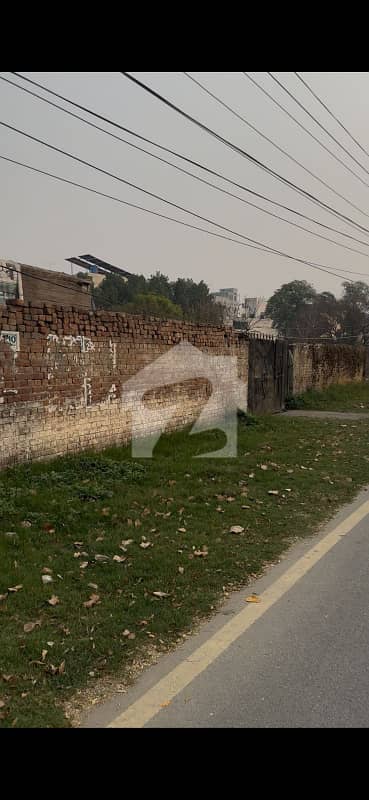 Prime 30 Marla Main Road Plot DP Clear & Ready to Build