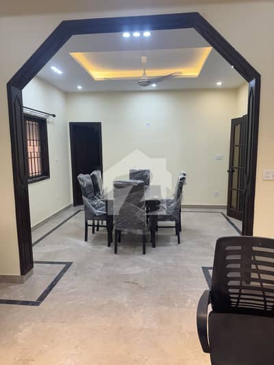 Beautiful Fully Renovated House 2 Plus 3 Bedrooms Planning 2 Unit House Excellent Location Chance Deal Available