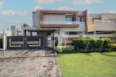 Kanal Luxurious House for Rent in DHA Phase 5