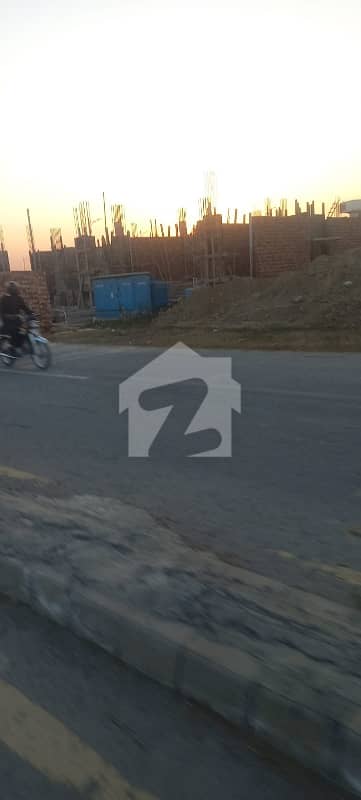 ڈی ایچ اے 9 ٹاؤن ڈیفنس (ڈی ایچ اے),لاہور میں 10 مرلہ رہائشی پلاٹ 2.4 کروڑ میں برائے فروخت۔