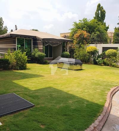 Golden Opportunity Old House For Rebuilding In Prime Sector