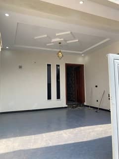 ٹاپ سٹی 1 - بلاک بی ٹاپ سٹی 1,اسلام آباد میں 6 کمروں کا 1 کنال مکان 9.0 کروڑ میں برائے فروخت۔
