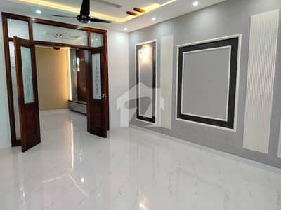 House Of 10 Marla Available For sale In Top City 1 - Block A