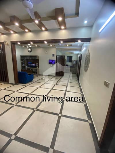 6 BED DD 400 YARD FIRST FLOOR PURE WEST OPEN PORTION FOR SALE