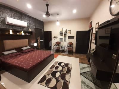 500 yard G+1 Very Well maintained Banglow in Pure Residential Area of Ameer Khusru Road