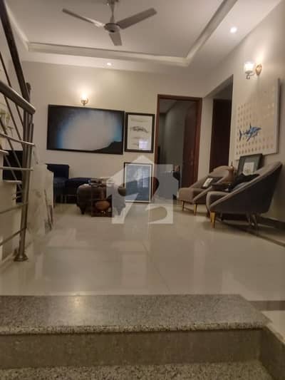 250 YARD TOWN HOUSE FOR SALE IN PECHS BLK2 250 YARD TOWN HOUSE FOR SALE IN PECHS BLK2