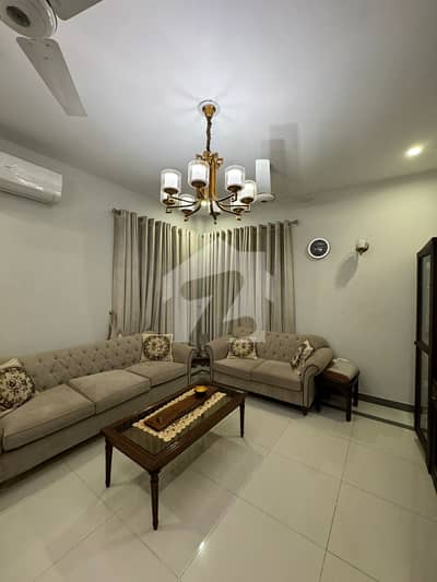 250 Yard Town House For Sale In PECHS Near Kashmir Road Vip Location