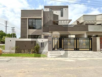 12 Marla Ultra Luxurious Designer House For Sale In Buch Executive Villas Multan