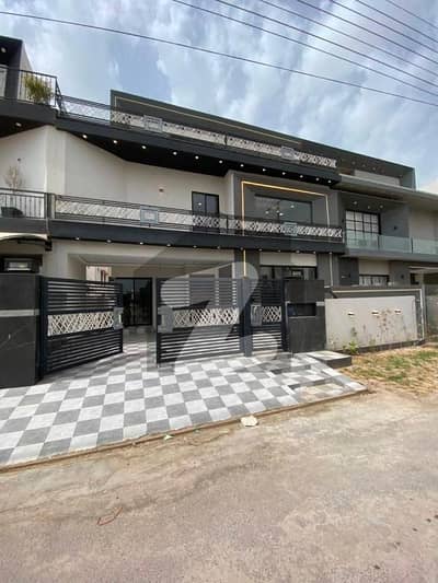10 Marla Ultra Luxurious Spanish House For Sale In Buch Executive Villas Multan