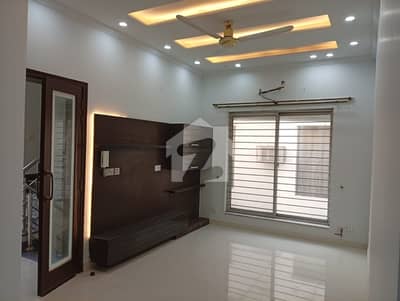 10 Marla House For rent In DHA Phase 6