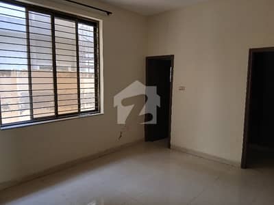 brand new 2 beds lounge 2 wash rooms terrace