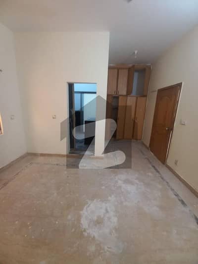 8 Marla 1st Floor For Rent