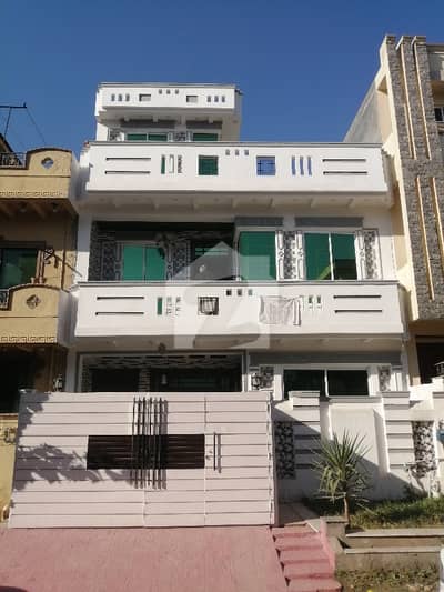 25x40 Upper Porstion For Rent in G-13