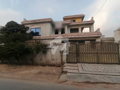 House Of 1 Kanal Is Available For Sale In Al Rehman Phase 2 - Executive Block, Lahore