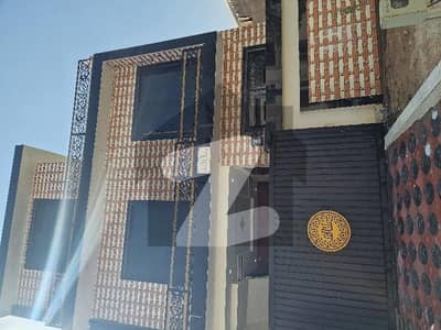 ایم پی سی ایچ ایس ۔ بلاک ایف ایم پی سی ایچ ایس ۔ ملٹی گارڈنز,بی ۔ 17,اسلام آباد میں 4 کمروں کا 5 مرلہ مکان 2.55 کروڑ میں برائے فروخت۔