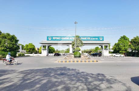 ڈی ایچ اے فیز 8 سابقہ ​​پارک ویو ڈی ایچ اے فیز 8,ڈی ایچ اے ڈیفینس,لاہور میں 4 کنال رہائشی پلاٹ 27.0 کروڑ میں برائے فروخت۔