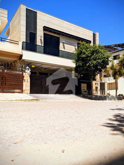 ٹاپ سٹی 1 اسلام آباد میں 5 کمروں کا 10 مرلہ مکان 5.25 کروڑ میں برائے فروخت۔ ٹاپ سٹی 1 اسلام آباد میں 5 کمروں کا 10 مرلہ مکان 5.25 کروڑ میں برائے فروخت۔