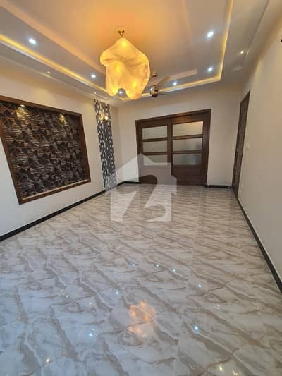Brand New 10 Marla Villa In A Block