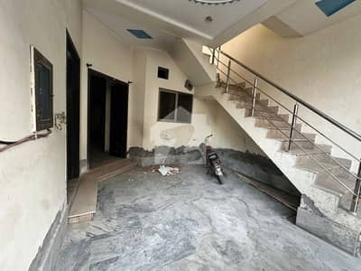 النور گارڈن فیصل آباد میں 4 کمروں کا 5 مرلہ مکان 75.0 ہزار میں کرایہ پر دستیاب ہے۔