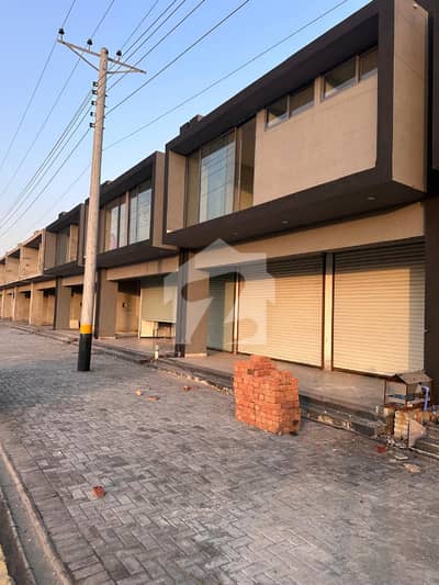 ملت روڈ فیصل آباد میں 1 مرلہ دکان 60.0 لاکھ میں برائے فروخت۔