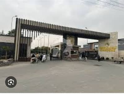 عبداللہ گارڈن فیصل آباد میں 1 کنال رہائشی پلاٹ 5.4 کروڑ میں برائے فروخت۔