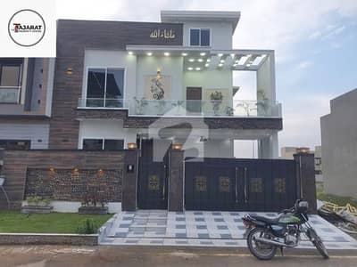10 Marla New House Upper Portion Available For Rent 10 Marla New House Upper Portion Available For Rent