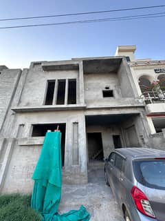 Prime Location 5 Marla Grey House Solid Owner Built for Sale in Platinum Block Park View City Lahore