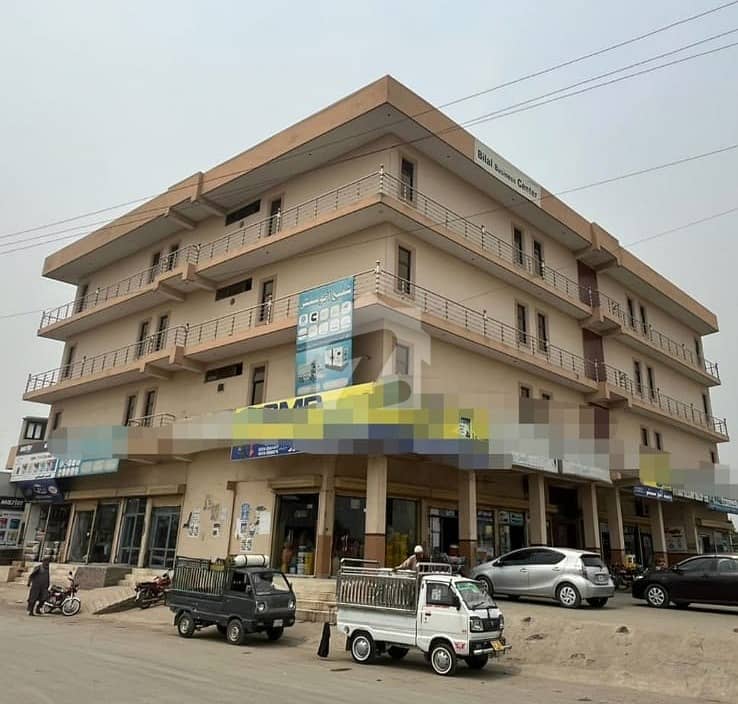 GT Road & Ring Road (near M1 Motorway) Peshawar. GT Road & Ring Road (near M1 Motorway) Peshawar.