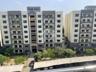 10 MARLA 3 BEDROOMS APARTMENT AVAILABLE FOR RENT