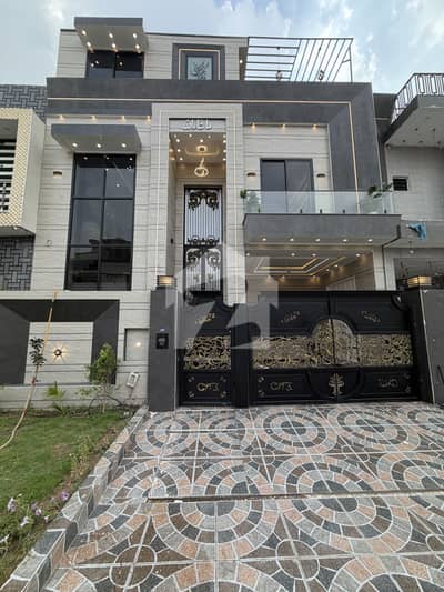 5.33 Marla Ultra Modern Luxury House Available For Sale in Citi Housing Sialkot