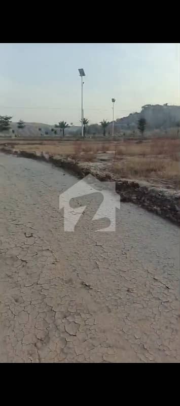 ڈی ایچ اے ویلی - بوجنولیا سیکٹر ڈی ایچ اے ویلی,ڈی ایچ اے ڈیفینس,اسلام آباد میں 8 مرلہ رہائشی پلاٹ 75.0 لاکھ میں برائے فروخت۔ ڈی ایچ اے ویلی - بوجنولیا سیکٹر ڈی ایچ اے ویلی,ڈی ایچ اے ڈیفینس,اسلام آباد میں 8 مرلہ رہائشی پلاٹ 75.0 لاکھ میں برائے فروخت۔