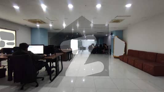 2500 SQ FEET. OFFICE ON RENT AT MM ALAM ROAD