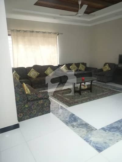 1 Kanal Basement For Rent