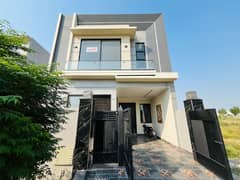 5 Marla Brand New House Available For Sale In Lake City