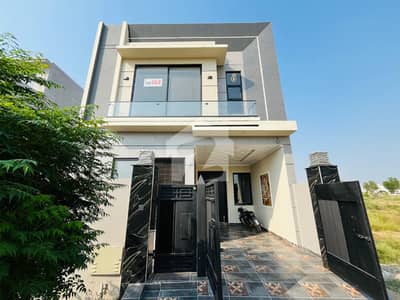 5 Marla Brand New House Available For Sale In Lake City