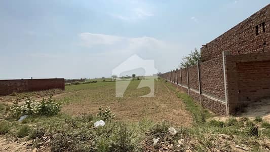 ما نگا - رائیونڈ روڈ لاہور میں 10 کنال صنعتی زمین 5.5 کروڑ میں برائے فروخت۔
