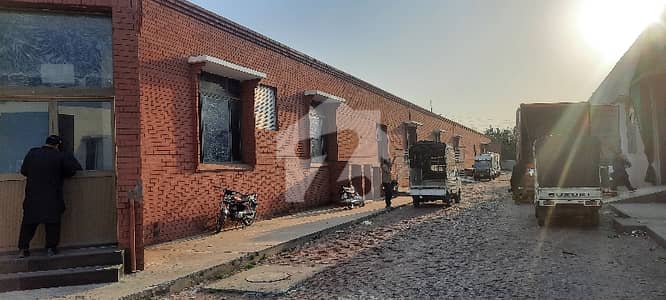 گڑھی شاہو لاہور میں 2 کنال Studio عمارت 23.0 کروڑ میں برائے فروخت۔
