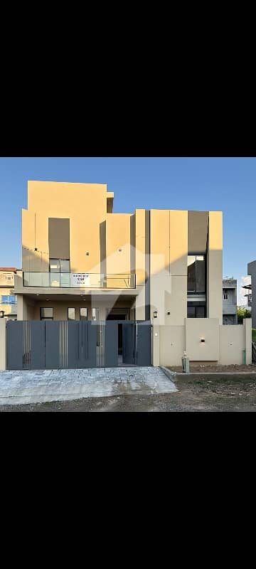 Well Designed Traditional House For Sale Well Designed Traditional House For Sale